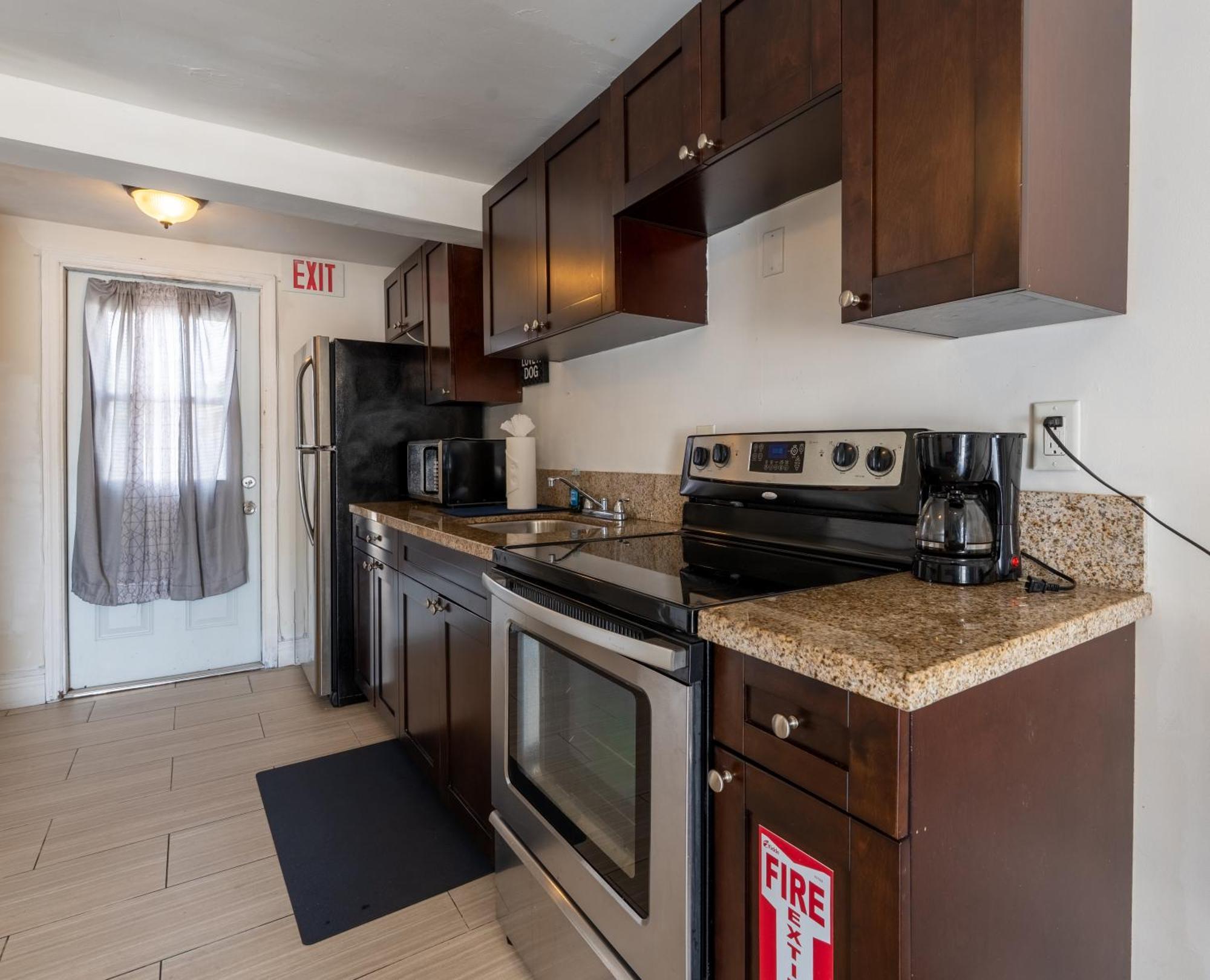 Cozy Private Apts In Hollywood By Hard Rock Casino! エクステリア 写真